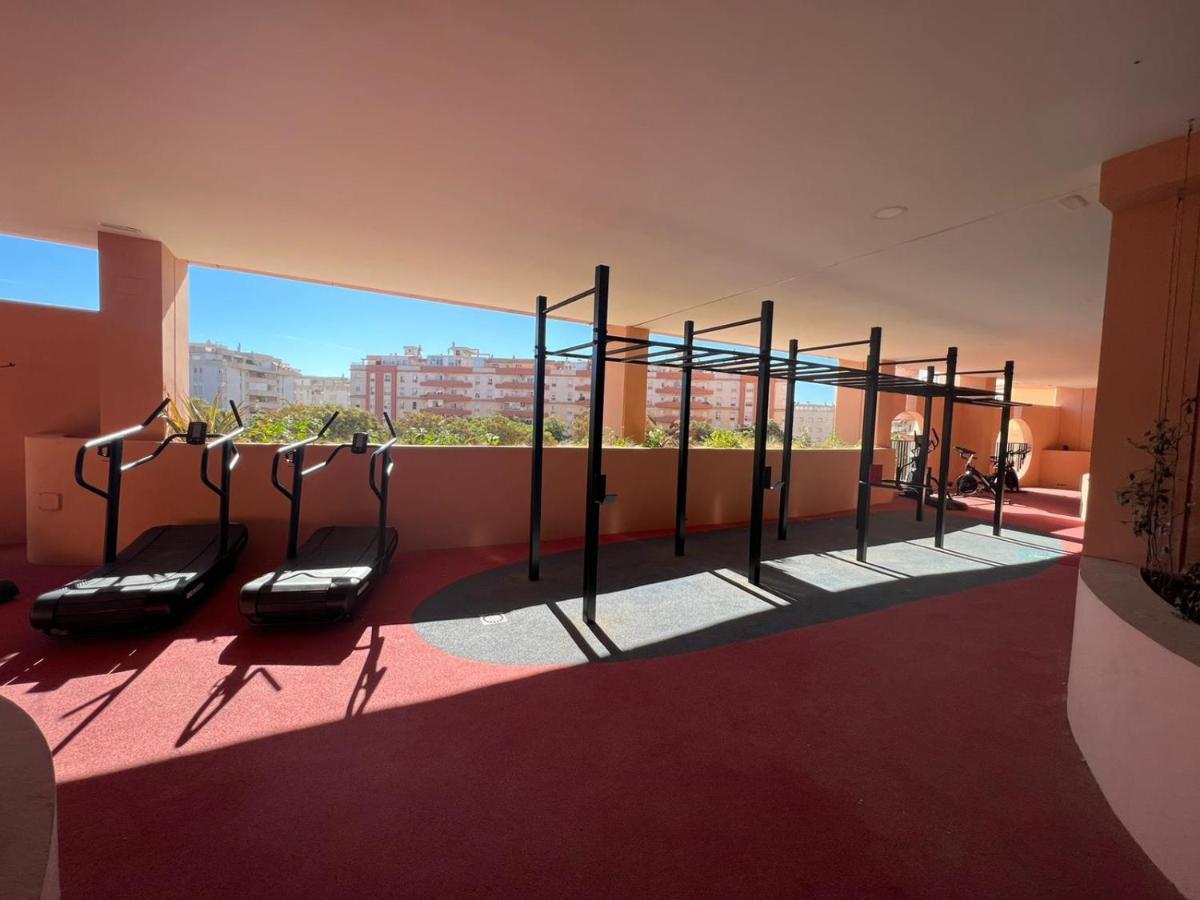 Sky Garden & Seasonal Pool Views By Ele Apartments Málaga Eksteriør bilde